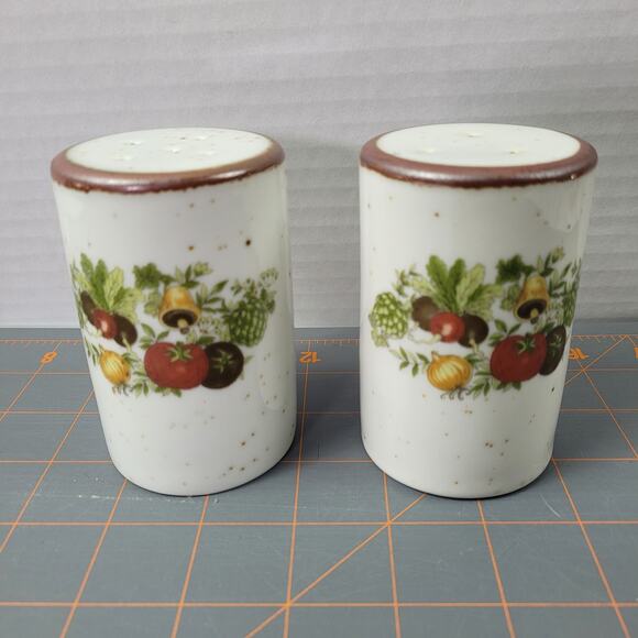 Vintage Inarco Japan Speckled Mushroom Vegetables Salt Pepper Stoneware Shakers - Picture 8 of 9